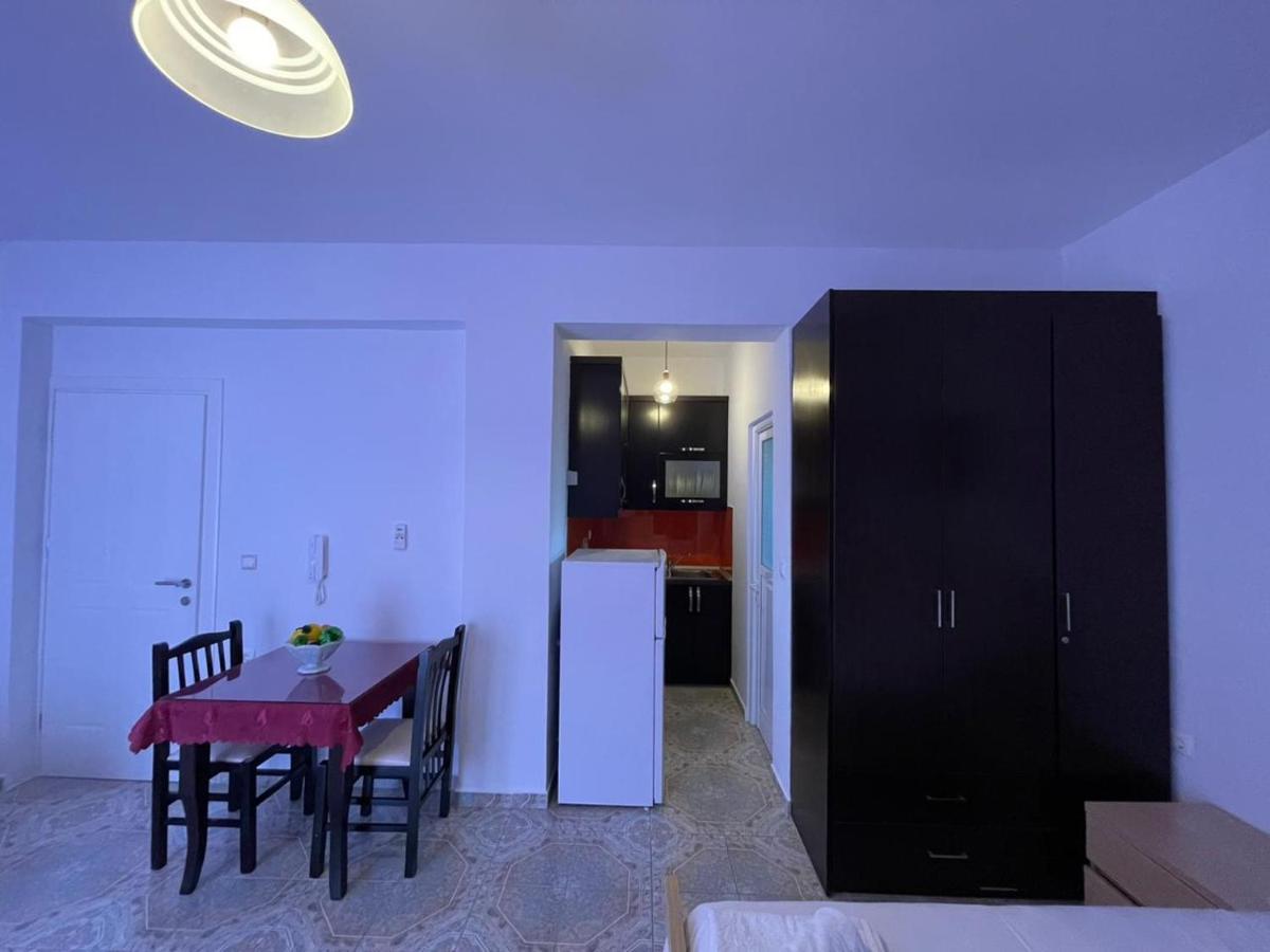 Levend Apartments Ksamil Exterior photo